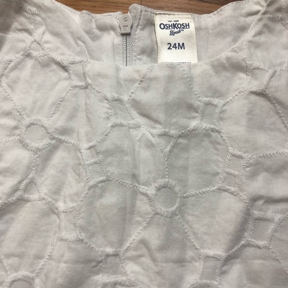 🎉3 For 15$🎉 Baby Girl White Sleeveless Dress Bow And Flowers Size 24 Months - Picture 4 of 5